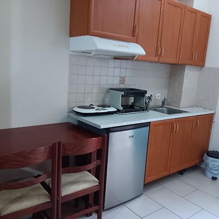 Lenia Studios Kalamítsi Екстериор снимка